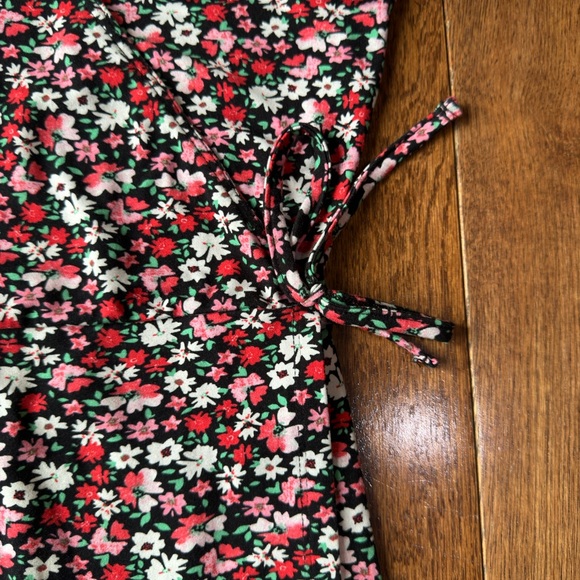 Girls wrap style dress - Picture 3 of 7